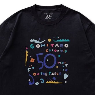 ON THE TABLE Tシャツ