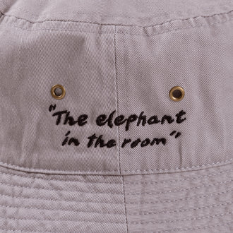 The elephant in the room バケットハット