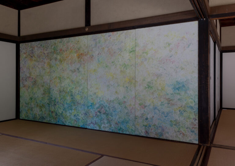 アーティスト谷﨑一心 個展「凪」を2026年3月28日(土)より京都・東福寺塔頭 光明院にて開催。自然と生命の循環を描く。