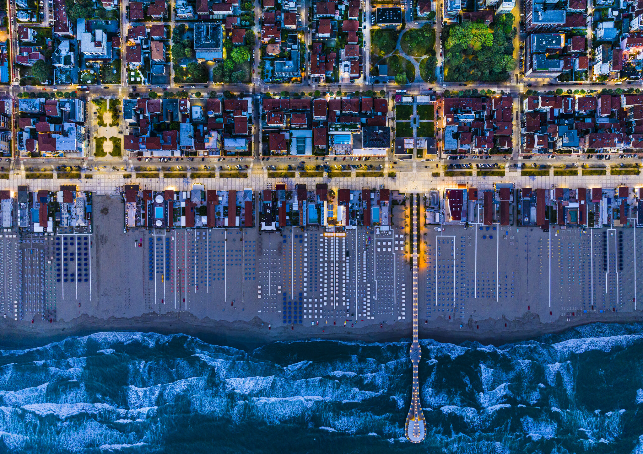 Sea level: Viareggio